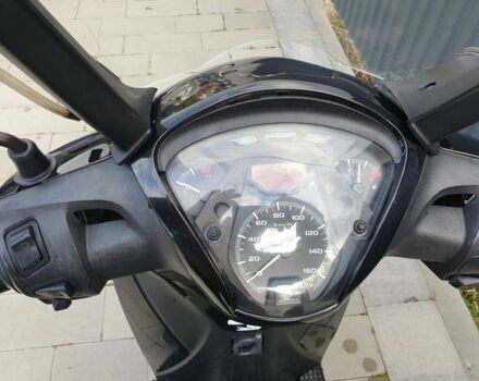 Хонда SH 125, об'ємом двигуна 0.13 л та пробігом 0 тис. км за 1550 $, фото 4 на Automoto.ua