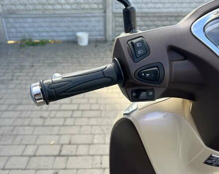 Хонда SH 125, об'ємом двигуна 0 л та пробігом 24 тис. км за 2800 $, фото 9 на Automoto.ua