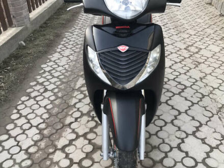 Хонда SH 125 2009 у Надворной на Automoto.ua Хонда SH 125, об'ємом двигуна 0 л та пробігом 21 тис. км за 800 $, фото 1 на Automoto.ua