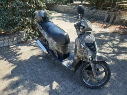 Хонда SH 125 2010 в Запорожье на Automoto.ua Хонда SH 125, объемом двигателя 0.13 л и пробегом 0 тыс. км за 608 $, фото 1 на Automoto.ua