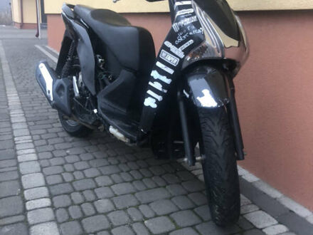 Хонда SH 125 2014 у Ковель на Automoto.ua Хонда SH 125, об'ємом двигуна 0 л та пробігом 38 тис. км за 1100 $, фото 1 на Automoto.ua