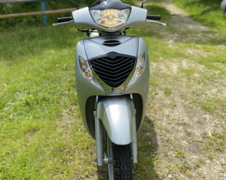 Серый Хонда SH 125, объемом двигателя 0 л и пробегом 22 тыс. км за 700 $, фото 1 на Automoto.ua