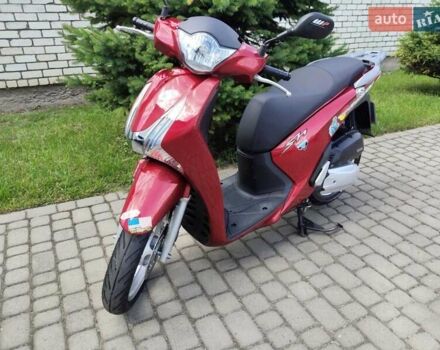 Красный Хонда SH 150, объемом двигателя 0.15 л и пробегом 19 тыс. км за 3077 $, фото 7 на Automoto.ua