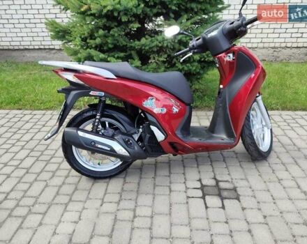 Красный Хонда SH 150, объемом двигателя 0.15 л и пробегом 19 тыс. км за 3077 $, фото 19 на Automoto.ua