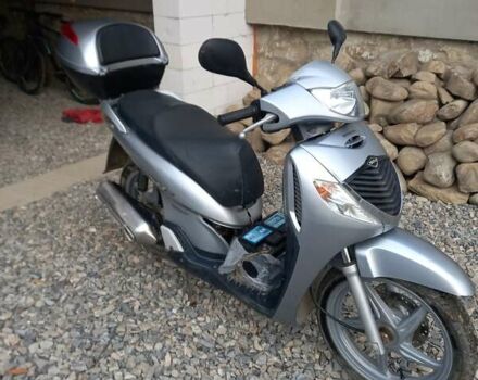 Хонда SH 150, объемом двигателя 0 л и пробегом 15 тыс. км за 800 $, фото 5 на Automoto.ua