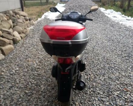 Хонда SH 150, объемом двигателя 0 л и пробегом 15 тыс. км за 800 $, фото 4 на Automoto.ua