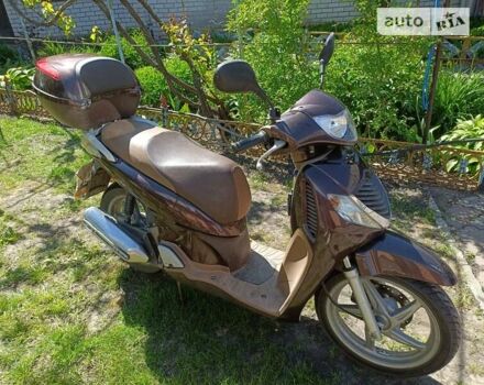 Хонда SH 150, объемом двигателя 0 л и пробегом 20 тыс. км за 700 $, фото 2 на Automoto.ua