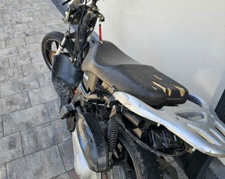 Хонда SH 150, об'ємом двигуна 0.15 л та пробігом 0 тис. км за 350 $, фото 4 на Automoto.ua