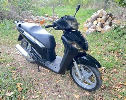 Хонда SH 150, объемом двигателя 0.15 л и пробегом 0 тыс. км за 740 $, фото 5 на Automoto.ua