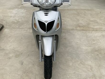 Хонда SH 150, об'ємом двигуна 0.15 л та пробігом 0 тис. км за 1500 $, фото 1 на Automoto.ua