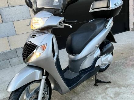 Хонда SH 150, объемом двигателя 0.15 л и пробегом 0 тыс. км за 1100 $, фото 1 на Automoto.ua