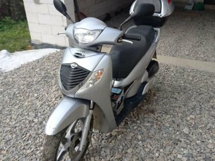 Хонда SH 150, объемом двигателя 0 л и пробегом 15 тыс. км за 800 $, фото 1 на Automoto.ua