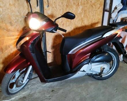 Хонда SH 150, об'ємом двигуна 0 л та пробігом 18 тис. км за 1350 $, фото 1 на Automoto.ua