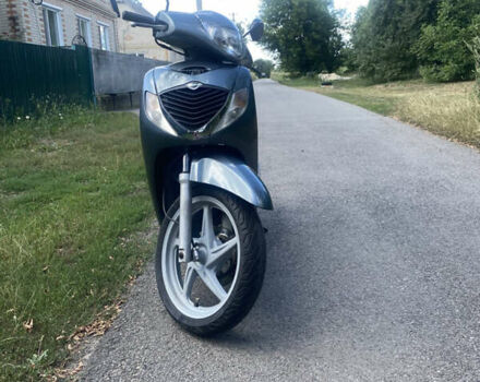 Сірий Хонда SH 150, об'ємом двигуна 0.15 л та пробігом 39 тис. км за 1650 $, фото 1 на Automoto.ua