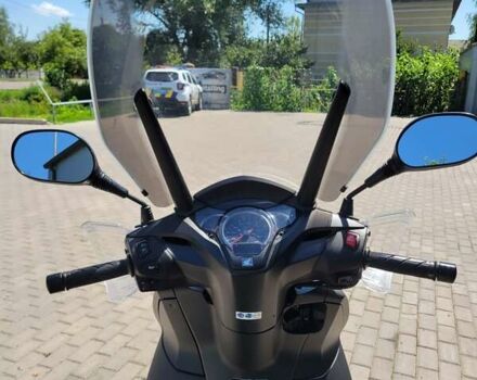 Чорний Хонда SH 300i, об'ємом двигуна 0 л та пробігом 9 тис. км за 2500 $, фото 7 на Automoto.ua