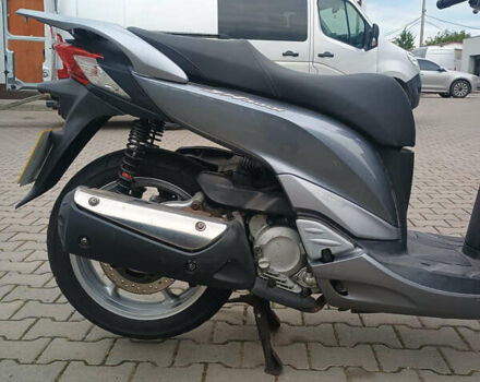 Хонда SH 300i, объемом двигателя 0.25 л и пробегом 20 тыс. км за 4200 $, фото 6 на Automoto.ua