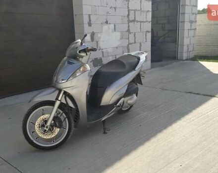 Хонда SH 300i, объемом двигателя 0 л и пробегом 1 тыс. км за 900 $, фото 1 на Automoto.ua