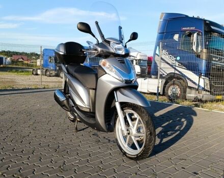 Хонда SH 300i, объемом двигателя 0.28 л и пробегом 0 тыс. км за 2088 $, фото 1 на Automoto.ua