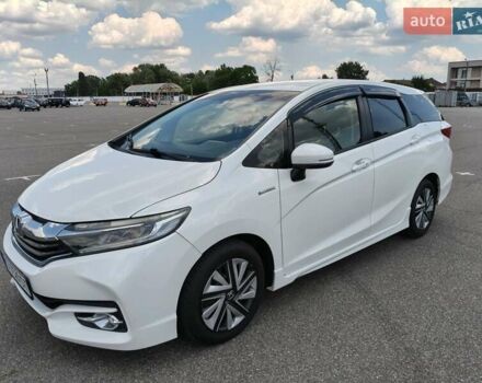 Белый Хонда Шатл, объемом двигателя 1.5 л и пробегом 90 тыс. км за 13800 $, фото 6 на Automoto.ua