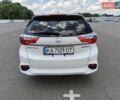 Белый Хонда Шатл, объемом двигателя 1.5 л и пробегом 90 тыс. км за 13800 $, фото 3 на Automoto.ua