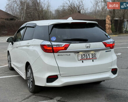 Белый Хонда Шатл, объемом двигателя 0 л и пробегом 58 тыс. км за 14200 $, фото 14 на Automoto.ua