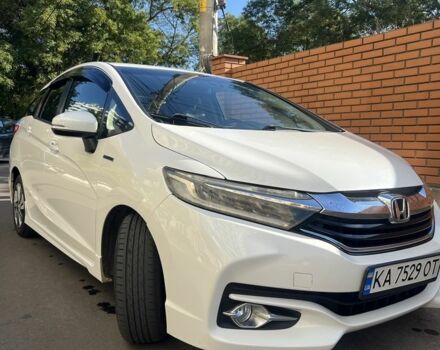 Белый Хонда Шатл, объемом двигателя 1.5 л и пробегом 96 тыс. км за 14300 $, фото 1 на Automoto.ua