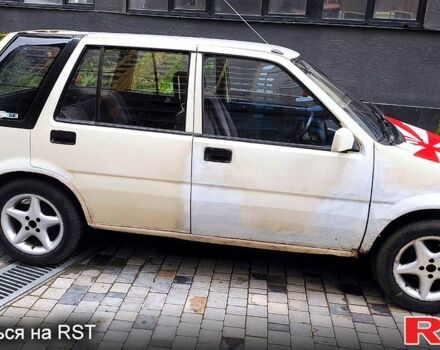 Белый Хонда Шатл, объемом двигателя 1.5 л и пробегом 200 тыс. км за 600 $, фото 1 на Automoto.ua