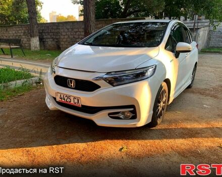 Белый Хонда Шатл, объемом двигателя 1.5 л и пробегом 59 тыс. км за 9300 $, фото 1 на Automoto.ua