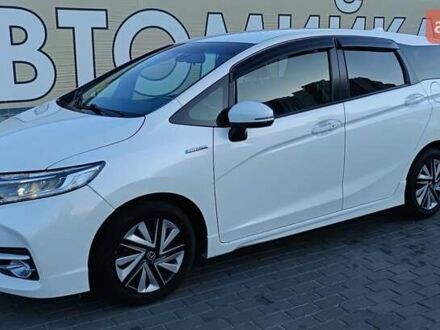 Хонда Шатл 2016 у Києві на Automoto.ua Білий Хонда Шатл, об'ємом двигуна 1.5 л та пробігом 88 тис. км за 13999 $, фото 1 на Automoto.ua