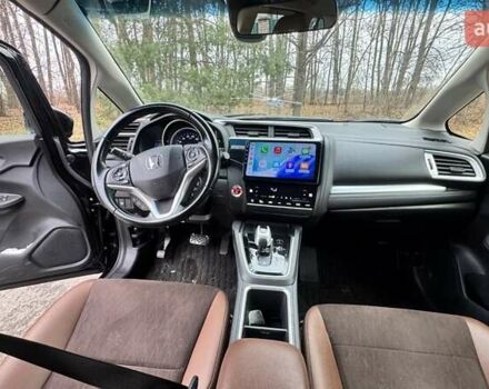 Черный Хонда Шатл, объемом двигателя 1.5 л и пробегом 60 тыс. км за 12500 $, фото 44 на Automoto.ua