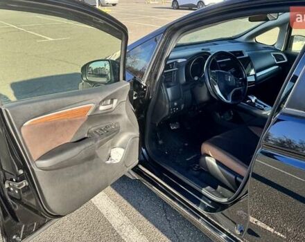 Черный Хонда Шатл, объемом двигателя 1.5 л и пробегом 60 тыс. км за 12500 $, фото 59 на Automoto.ua