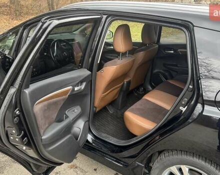 Черный Хонда Шатл, объемом двигателя 1.5 л и пробегом 60 тыс. км за 12500 $, фото 31 на Automoto.ua