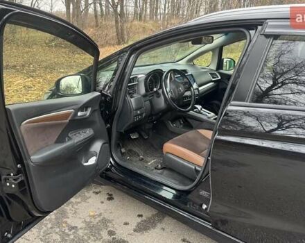 Черный Хонда Шатл, объемом двигателя 1.5 л и пробегом 60 тыс. км за 12500 $, фото 30 на Automoto.ua