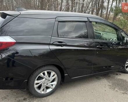 Черный Хонда Шатл, объемом двигателя 1.5 л и пробегом 60 тыс. км за 12500 $, фото 15 на Automoto.ua