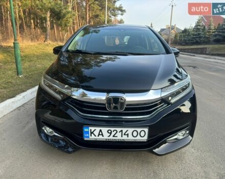 Черный Хонда Шатл, объемом двигателя 1.5 л и пробегом 93 тыс. км за 14500 $, фото 1 на Automoto.ua