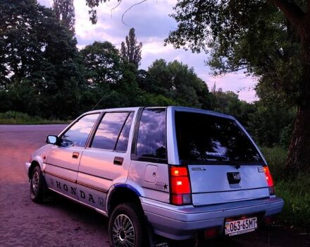 Хонда Шатл, объемом двигателя 1.5 л и пробегом 300 тыс. км за 700 $, фото 1 на Automoto.ua