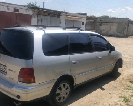 Серый Хонда Шатл, объемом двигателя 2.2 л и пробегом 300 тыс. км за 2620 $, фото 4 на Automoto.ua