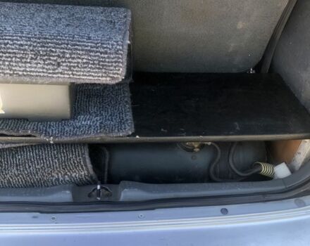 Серый Хонда Шатл, объемом двигателя 2.2 л и пробегом 300 тыс. км за 2620 $, фото 5 на Automoto.ua