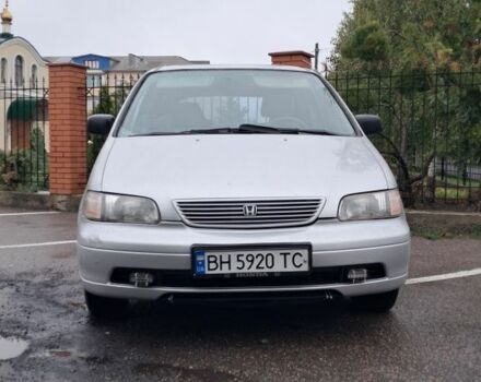 Серый Хонда Шатл, объемом двигателя 2.2 л и пробегом 338 тыс. км за 2500 $, фото 1 на Automoto.ua