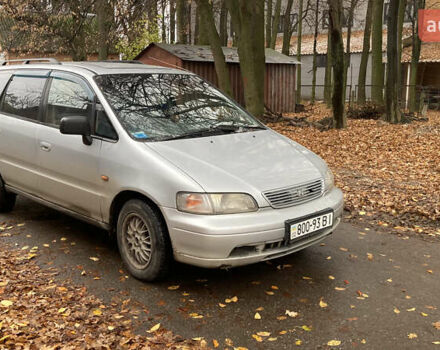 Серый Хонда Шатл, объемом двигателя 2.2 л и пробегом 416 тыс. км за 3000 $, фото 1 на Automoto.ua