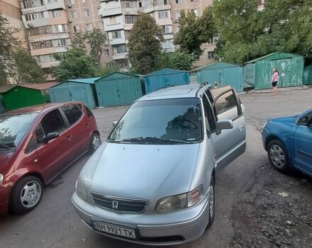 Серый Хонда Шатл, объемом двигателя 2 л и пробегом 230 тыс. км за 2299 $, фото 1 на Automoto.ua