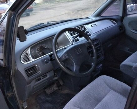 Зеленый Хонда Шатл, объемом двигателя 2.2 л и пробегом 250 тыс. км за 2400 $, фото 6 на Automoto.ua