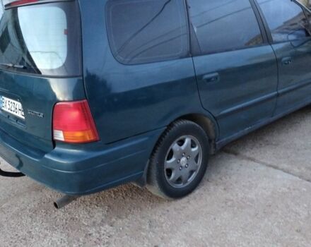 Зеленый Хонда Шатл, объемом двигателя 2.2 л и пробегом 250 тыс. км за 2400 $, фото 3 на Automoto.ua