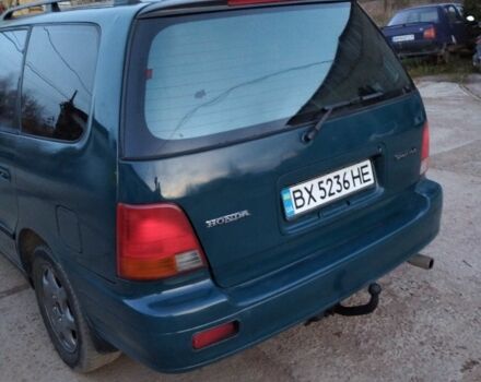 Зеленый Хонда Шатл, объемом двигателя 2.2 л и пробегом 250 тыс. км за 2400 $, фото 1 на Automoto.ua