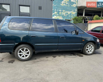 Зеленый Хонда Шатл, объемом двигателя 2.16 л и пробегом 300 тыс. км за 2600 $, фото 3 на Automoto.ua