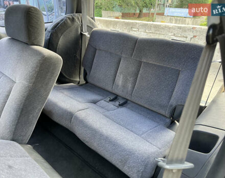 Зеленый Хонда Шатл, объемом двигателя 2.16 л и пробегом 300 тыс. км за 2600 $, фото 7 на Automoto.ua