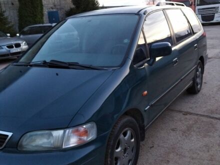 Зеленый Хонда Шатл, объемом двигателя 2.2 л и пробегом 250 тыс. км за 2400 $, фото 1 на Automoto.ua