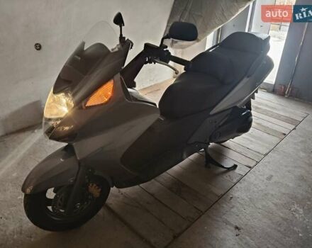 Хонда Silver Wing 400, объемом двигателя 0 л и пробегом 8 тыс. км за 4000 $, фото 4 на Automoto.ua