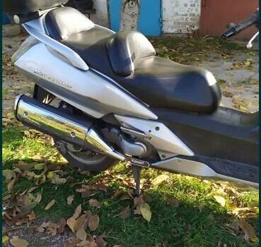 Сірий Хонда Silver Wing 600, об'ємом двигуна 0.59 л та пробігом 56 тис. км за 3000 $, фото 2 на Automoto.ua