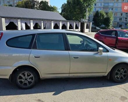Бежевий Хонда Стрім, об'ємом двигуна 2 л та пробігом 240 тис. км за 5500 $, фото 2 на Automoto.ua